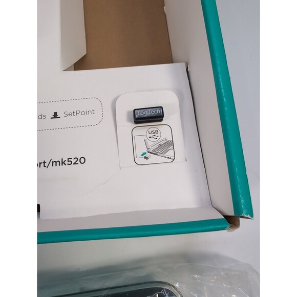 Logitech Wireless Combo Mk520 With Keyboard Laser Mouse & Receiver (920-002553) - Picture 8 of 11
